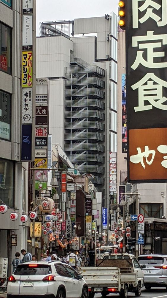 Street sceen of buildings